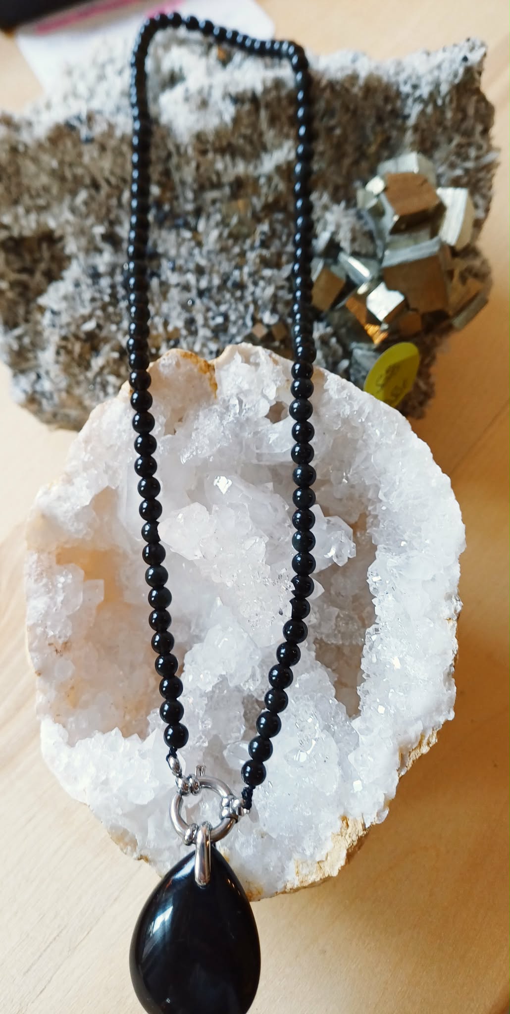 Collier boule en obsidienne œil céleste